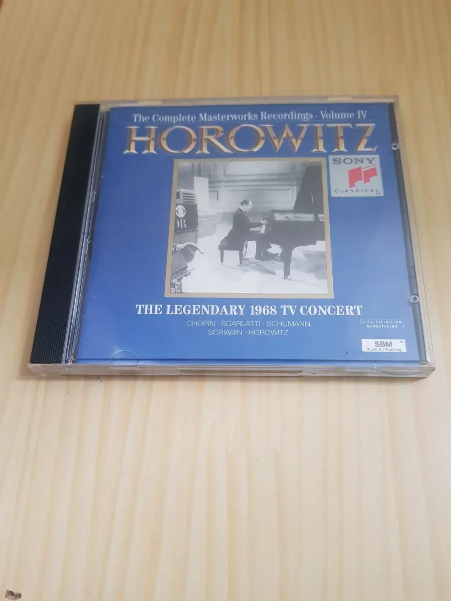 명연 호로비츠 Horowitz The legendary 1968 TV concert 쇼팽 슈만 스카를라티 스크랴빈 클래식씨디 클래식cd 클래식시디 소니뮤직 피아노연주음악