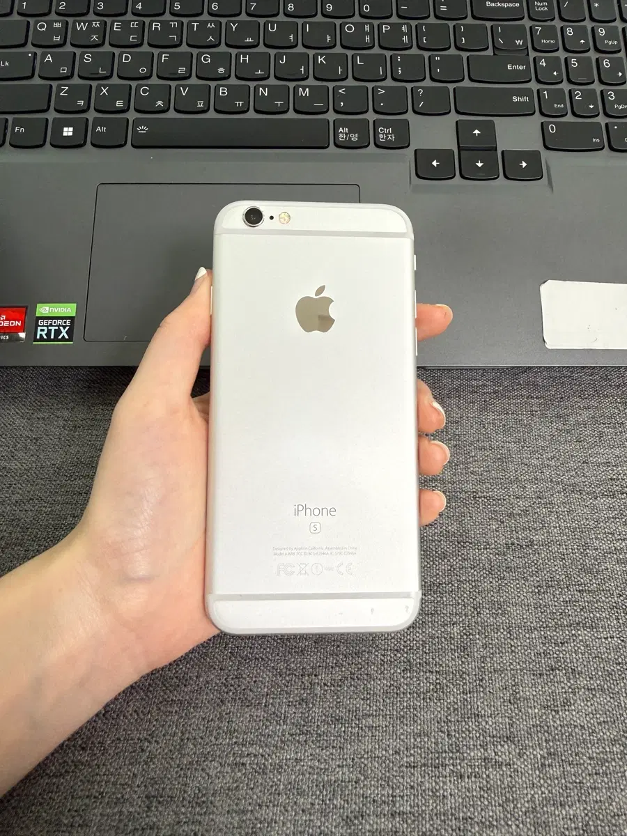 ㄷ88 s급 아이폰6s 32기가 유음