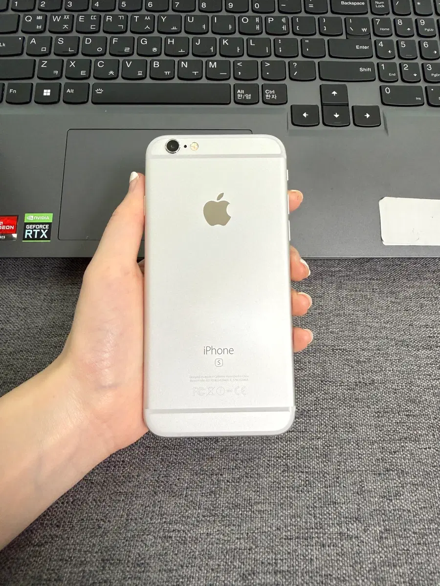ㄷ89 s급 아이폰6s 32기가 유음