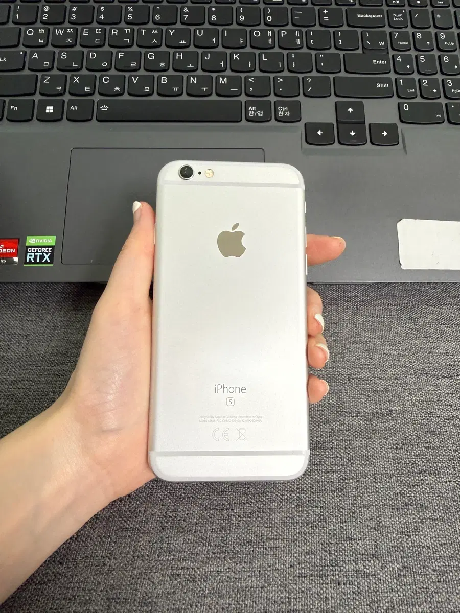 ㄷ93 s급 아이폰6s 32기가 유음
