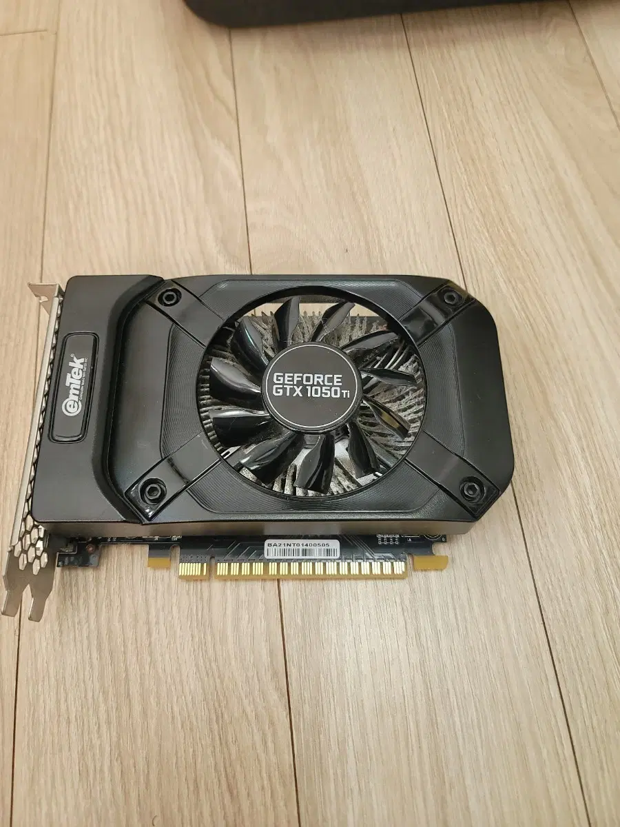 Emtek 지포스 GTX 1050 Ti 그래픽카드