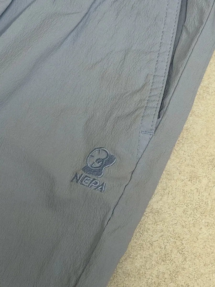 네파키즈 nepa 아동 바지 130 사이즈 하늘색
