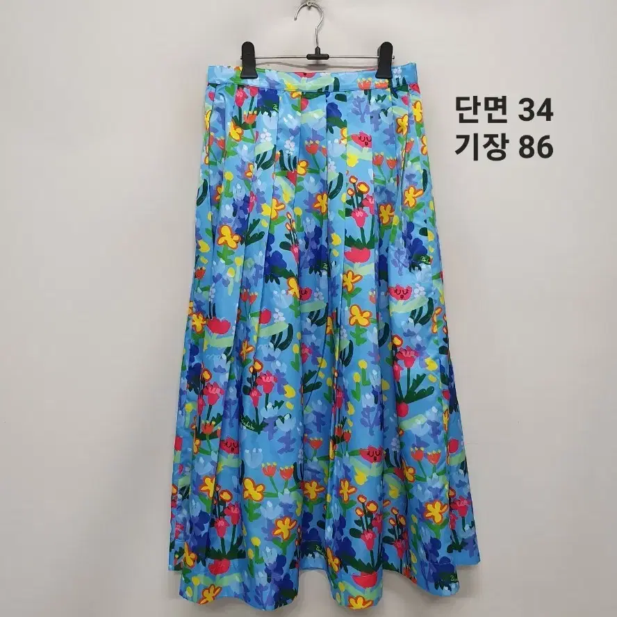 베베베베 성인 스커트