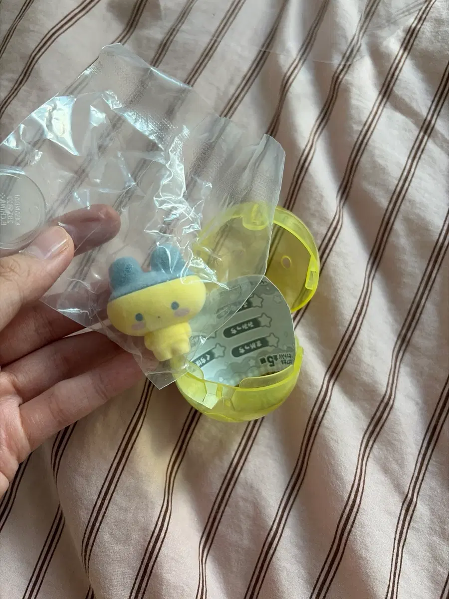 다마고치 플로키 피규어