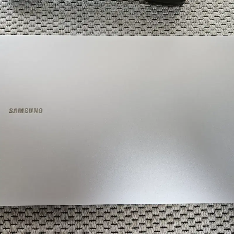 삼성 갤럭시북 Pro NT950XDY-A51AS / i5 11세대 / RAM 16GB / 배터리효율 99%