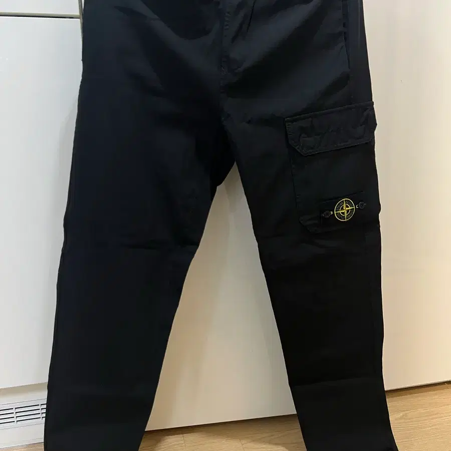 24fw 스톤아일랜드 나일론 카고팬츠 (새상품급)
