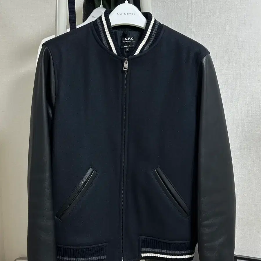 [XS] A.P.C. 아페쎄 스타디움 자켓