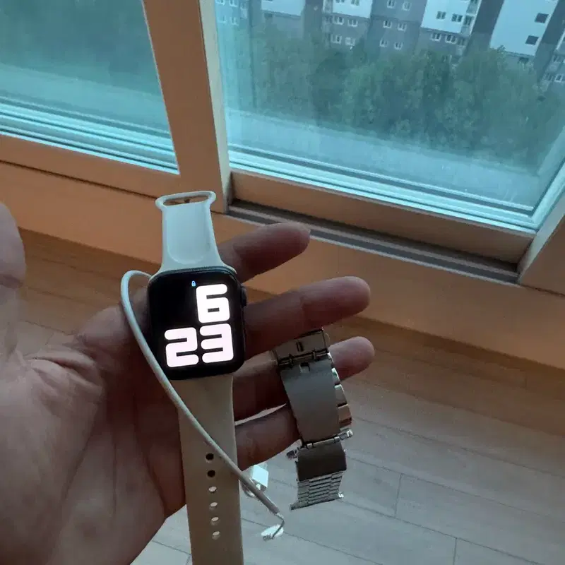 정품 애플워치 se 1세대 판매합니다