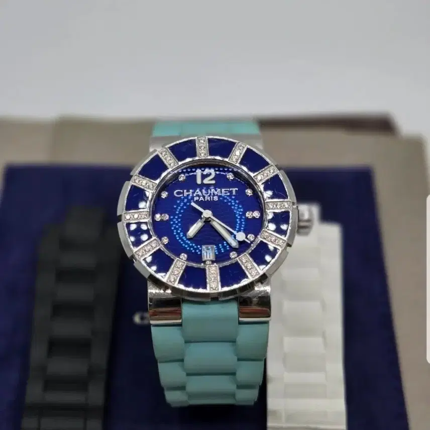 ショーメクラスワンクラスワンウォッチダイヤ33mm（ロレックス カルティエ ブルガリ ショメ ショパール バンクリーフ フランクミュラー x