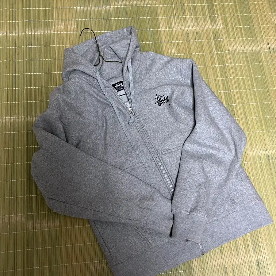 스투시 후드집업 그레이 M