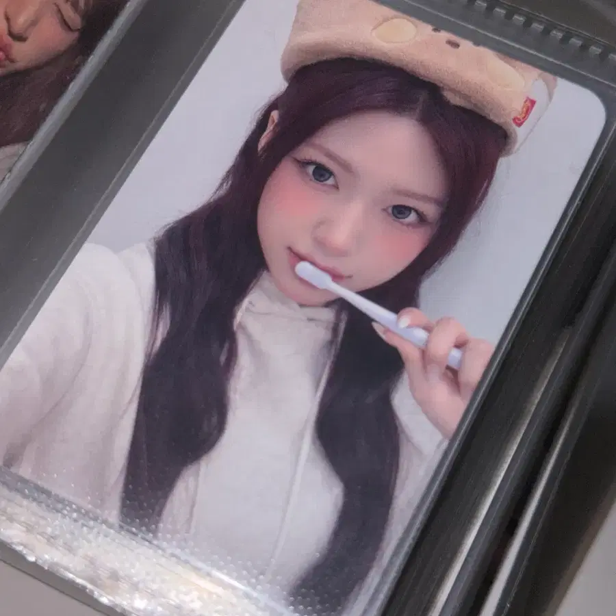 리센느 제나 양치 포카 포토카드 미공포 양도 립밤 lip bomb
