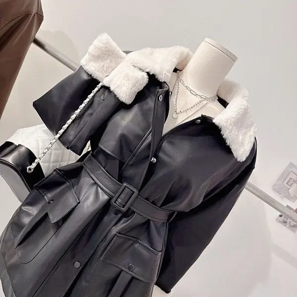 인조가죽 털카라 벨트 자켓 블랙