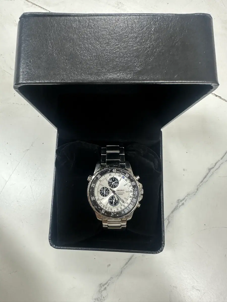 상태 양호한 정품 세이코(SEIKO) 7T92 플라이트마스터 파일럿 크로노그래프 100M 이너베젤 남성 메탈시계 팝니다