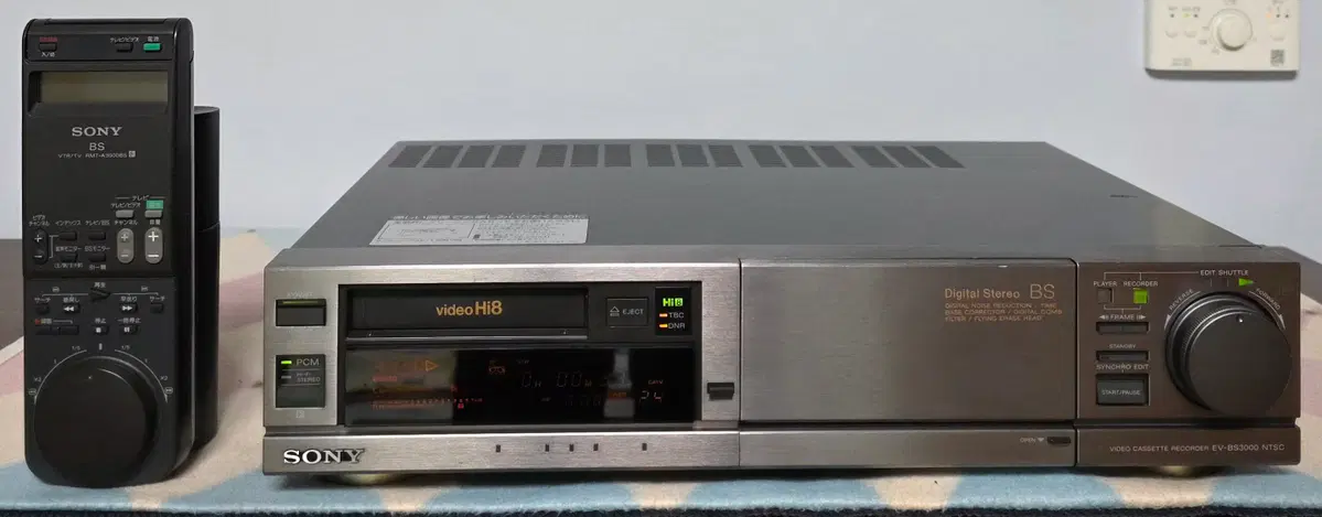소니 Video Hi8 EV-BS3000NTSC 판매합니다