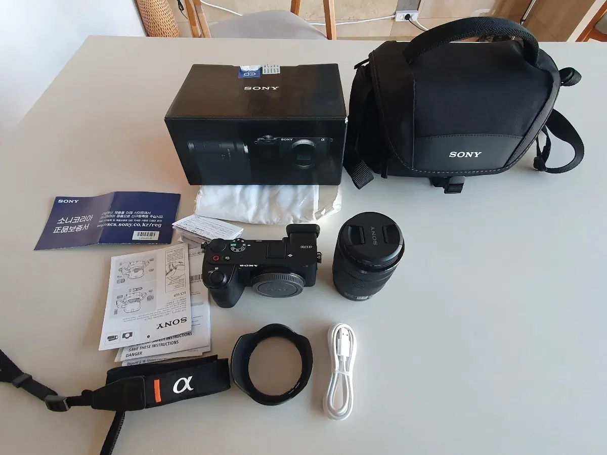 소니 A6700 미러리스 카메라 소니 18-135mm 렌즈 풀박스