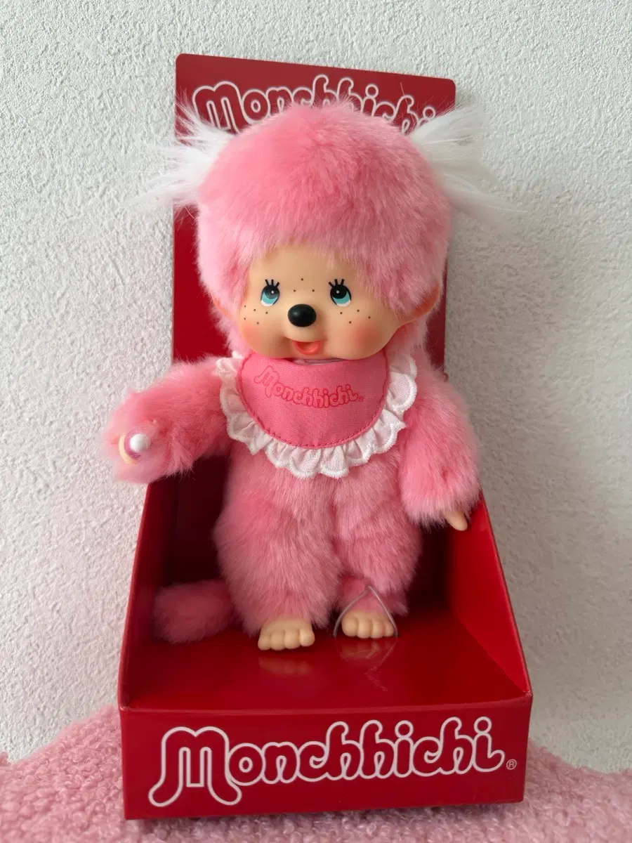 핑크 레이스 몬치치