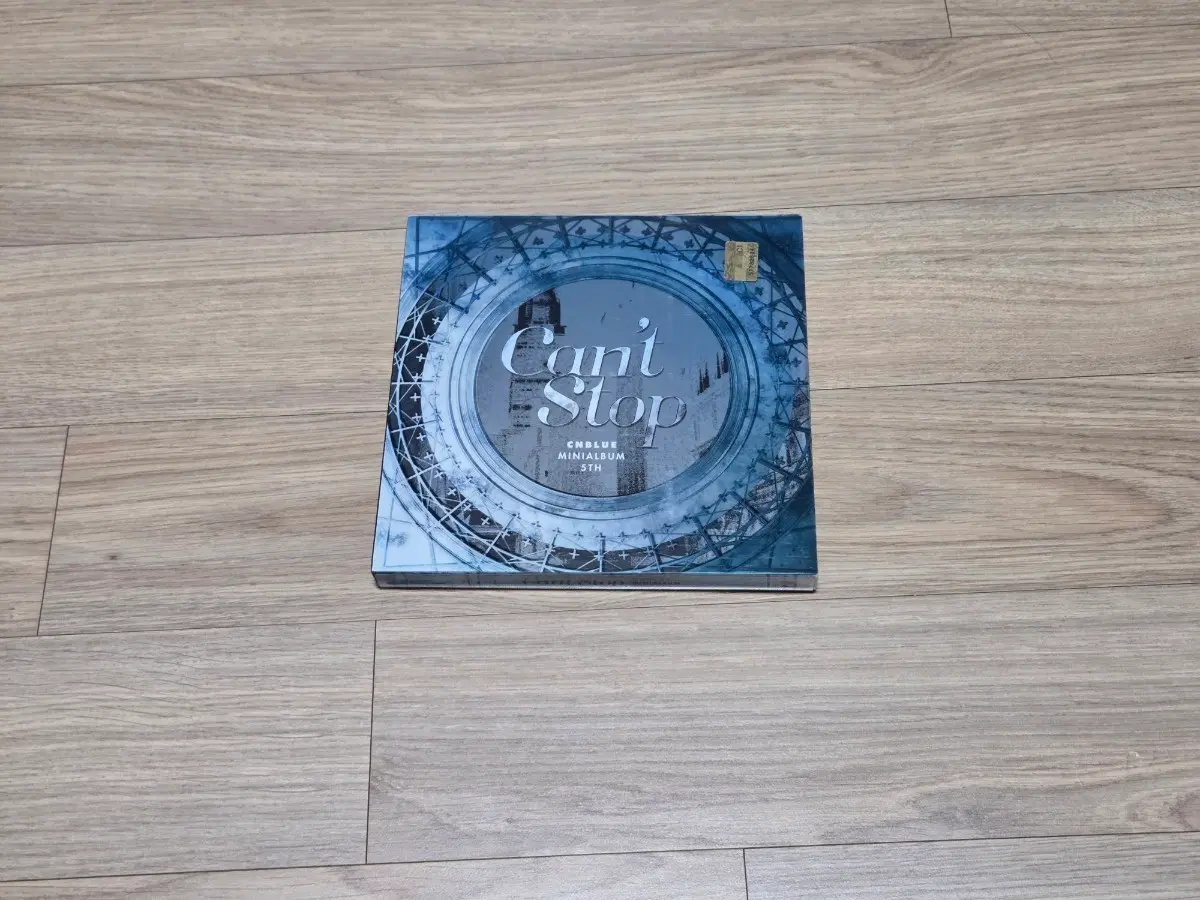 씨엔블루 미니 5집 Can't stop