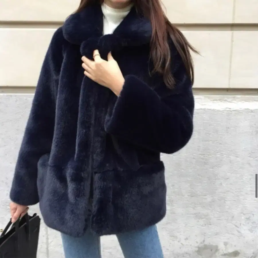 망고매니플리즈 MMP 에코퍼 자켓 네이비 판매