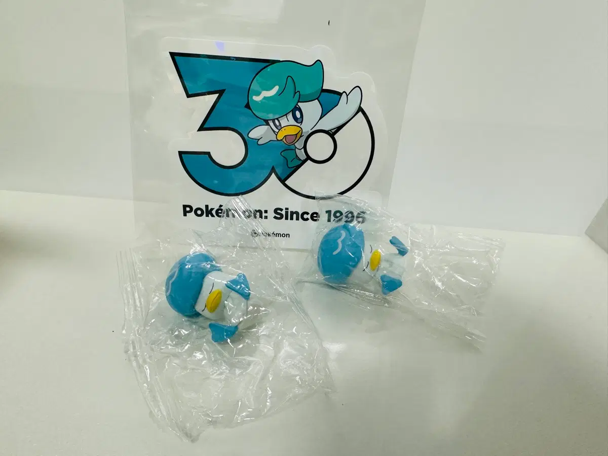 포켓몬 꾸왁스 30주년 스티커, 피규어 일괄