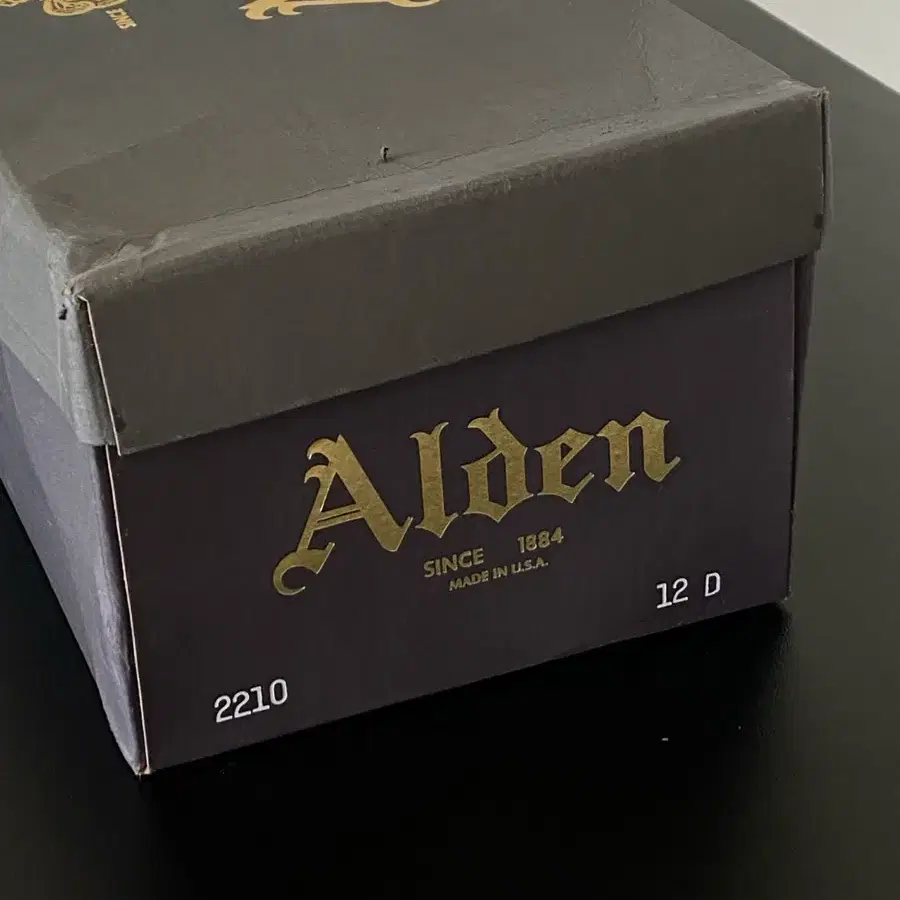 Alden 알든 2210 판매합니다