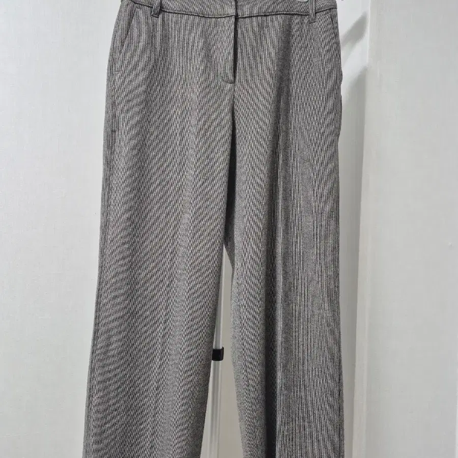 BCBG 슬랙스