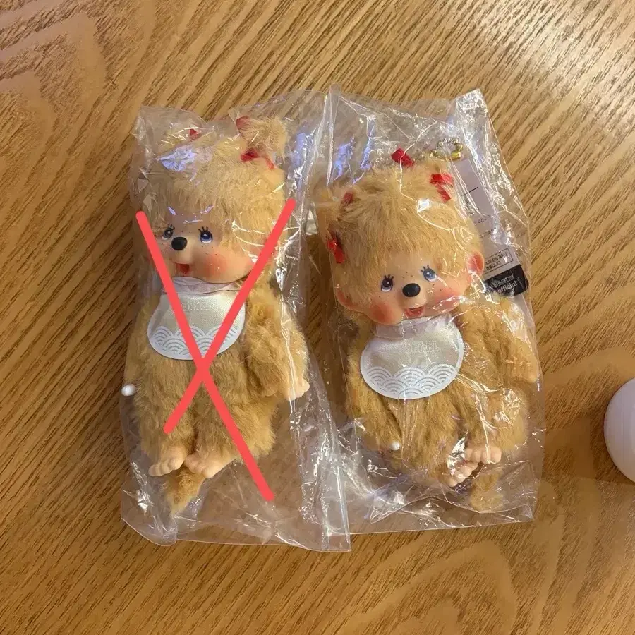 [새상품] 몬치치 SS 걸 키 체인 한국 한정 골드 자개