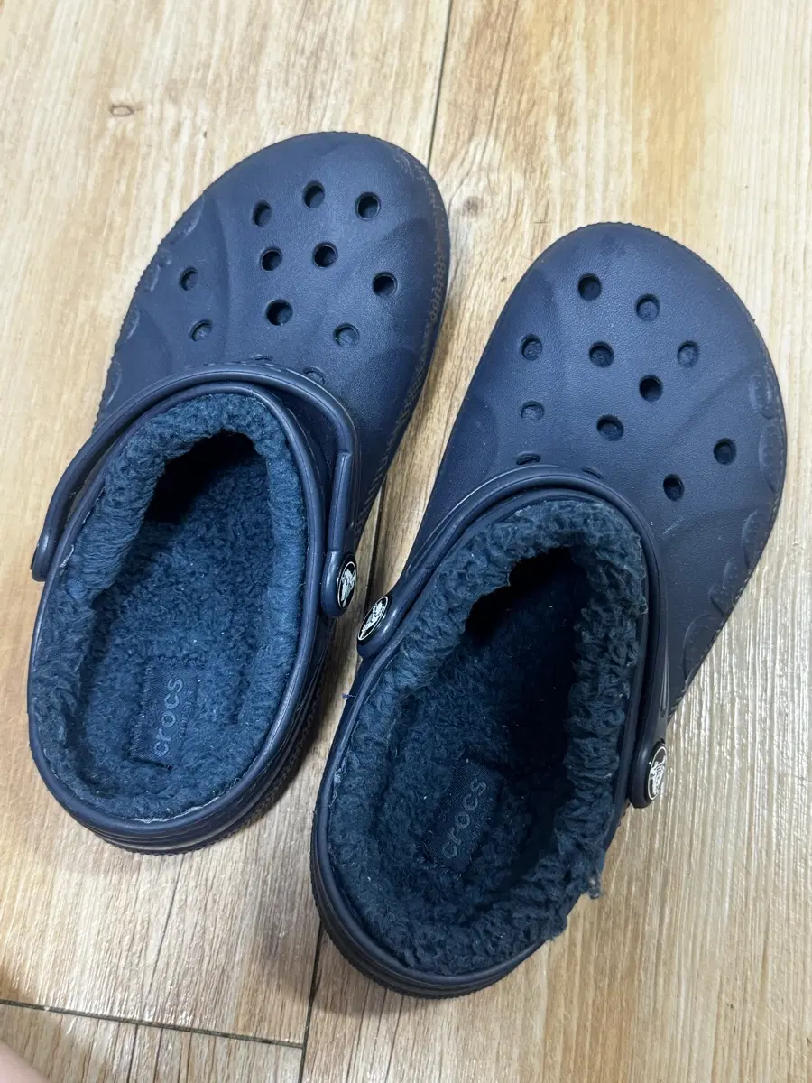 크록스 퍼 슬리퍼 네이비