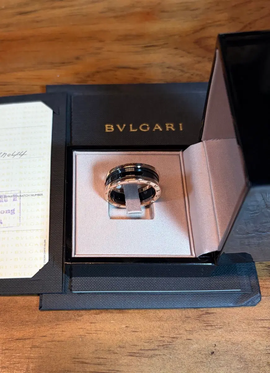 불가리 BVLGARI 비제로원 18K 로즈골드 반지