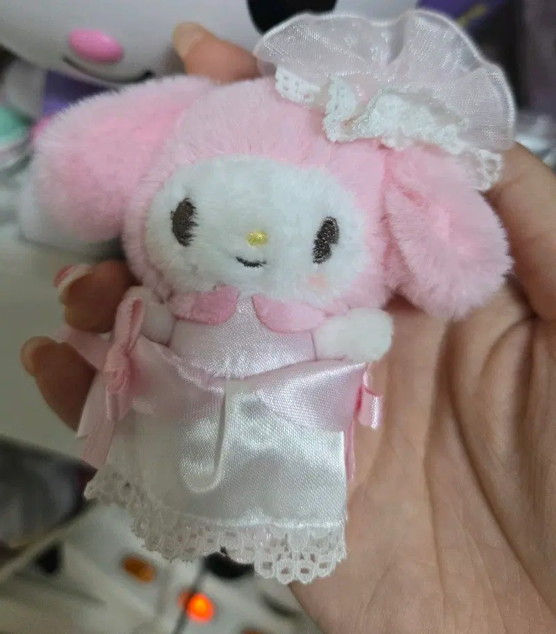 산리오 레이디 마이멜로디 생일 시리즈 브로치 인형 뱃지
