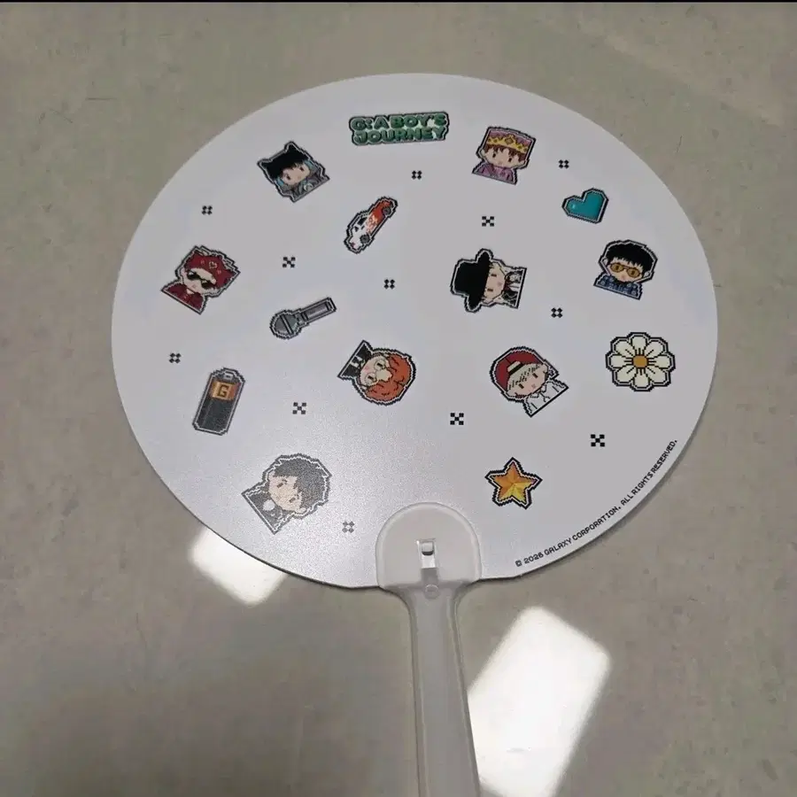 빅뱅 지드래곤 지디 팝업 멤버십 기프트 게임 캐릭터 부채