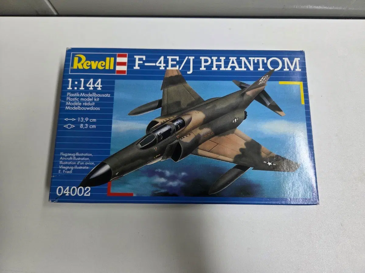 [희귀/절판] 레벨(Revell) 1:144 F-4E/J 팬텀 미립자 프라모델 판매합니다