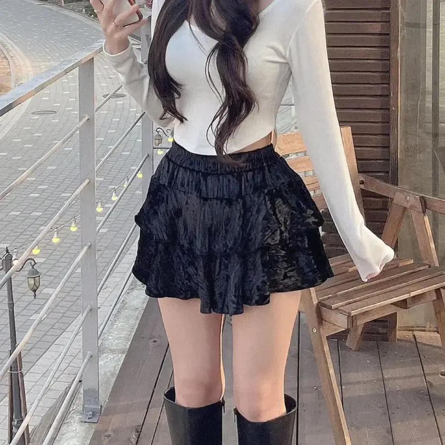 (새상품 블랙) 벨벳 캉캉 미니 스커트