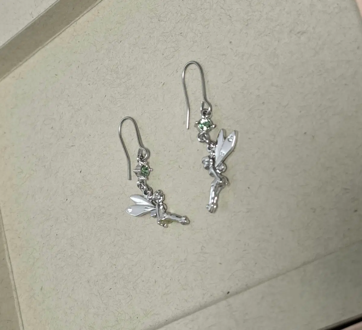 Disney 디즈니 피터펜 팅커벨 3.2 cm 롱 귀걸이