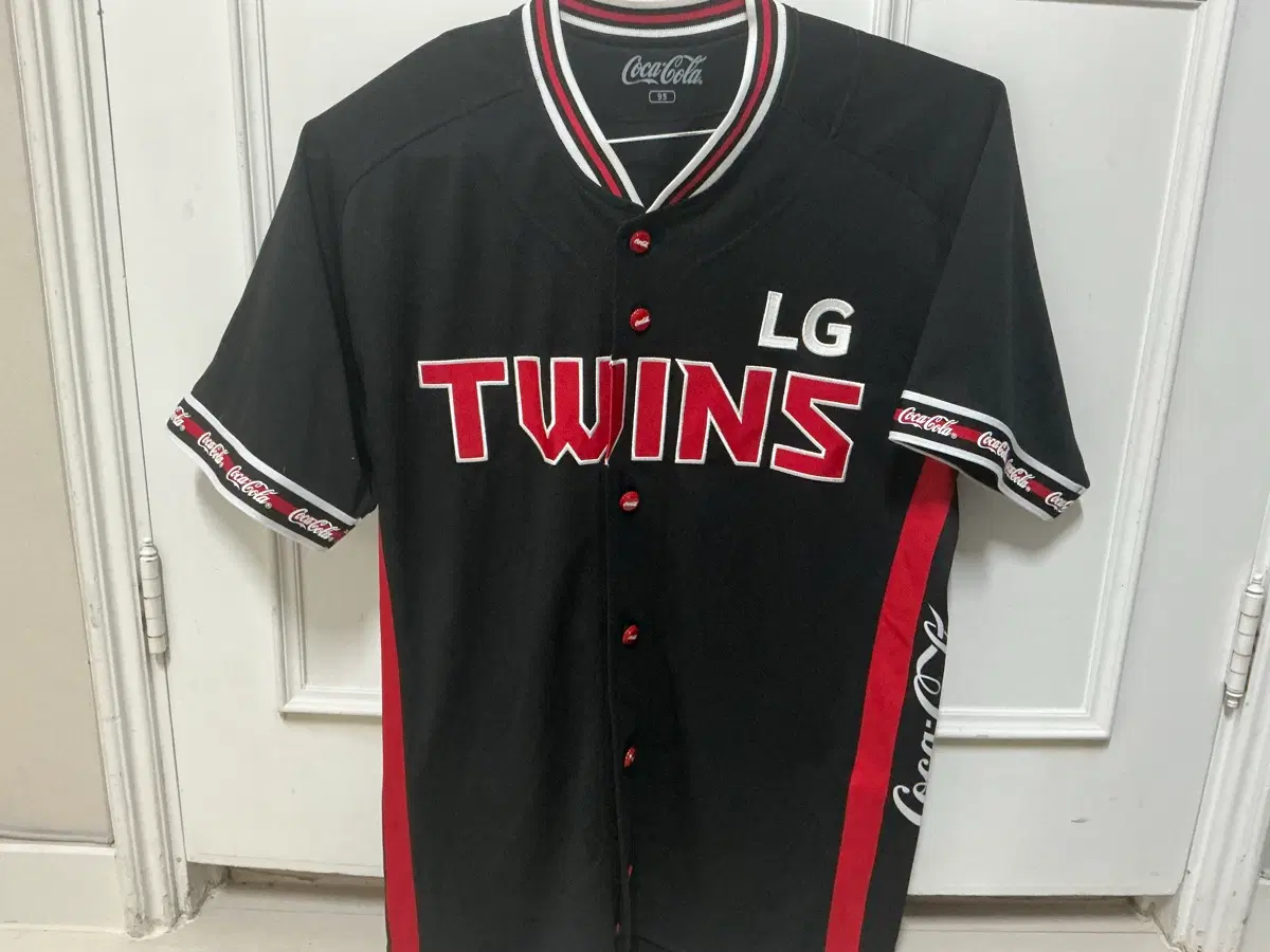 LG 트윈스 코카콜라 콜라보 야구 유니폼