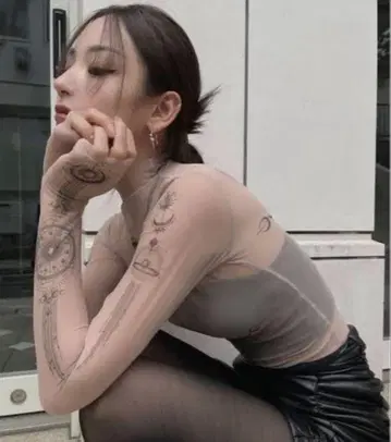 melt the lady horoscope tattoo tops 별자리반
