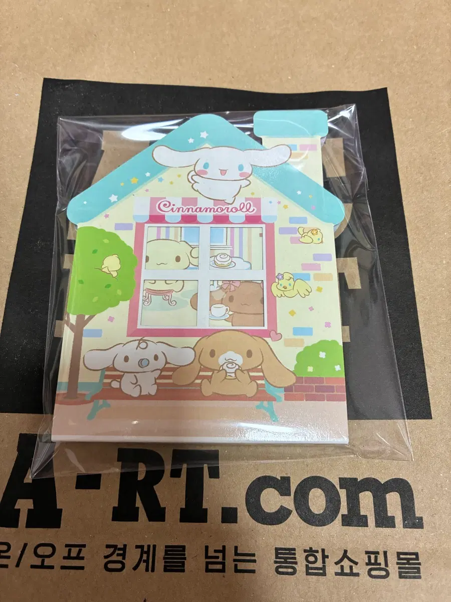 산리오 일본정품 시나모롤 떡메모지 메모지 모카 마이멜로디 헬로키티 포차코 포챠코 폼폼푸린 쿠로미 가챠 키링 피규어 인형