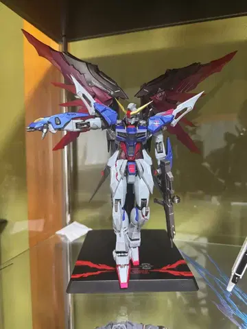METAL BUILD 데스티니 건담