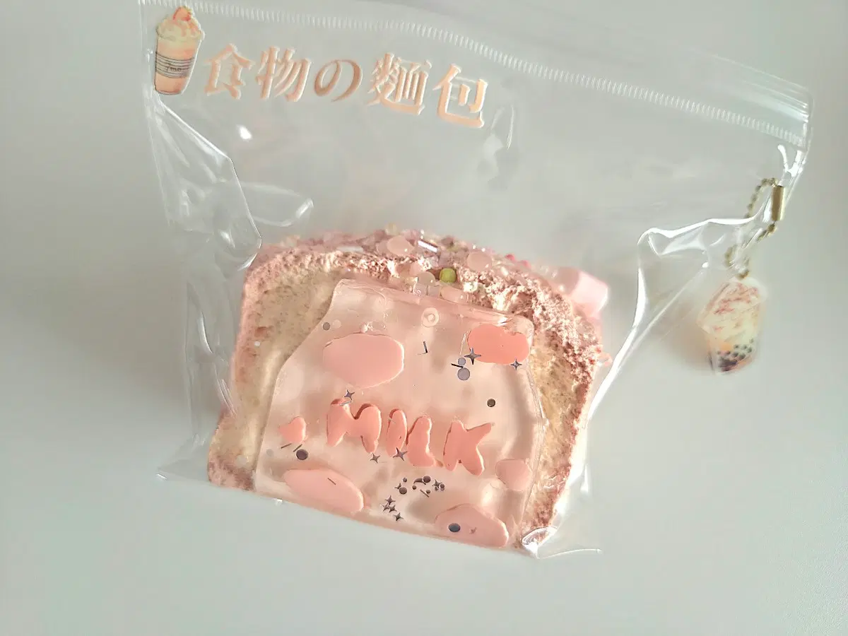 7mo 딸기 milk 토스트