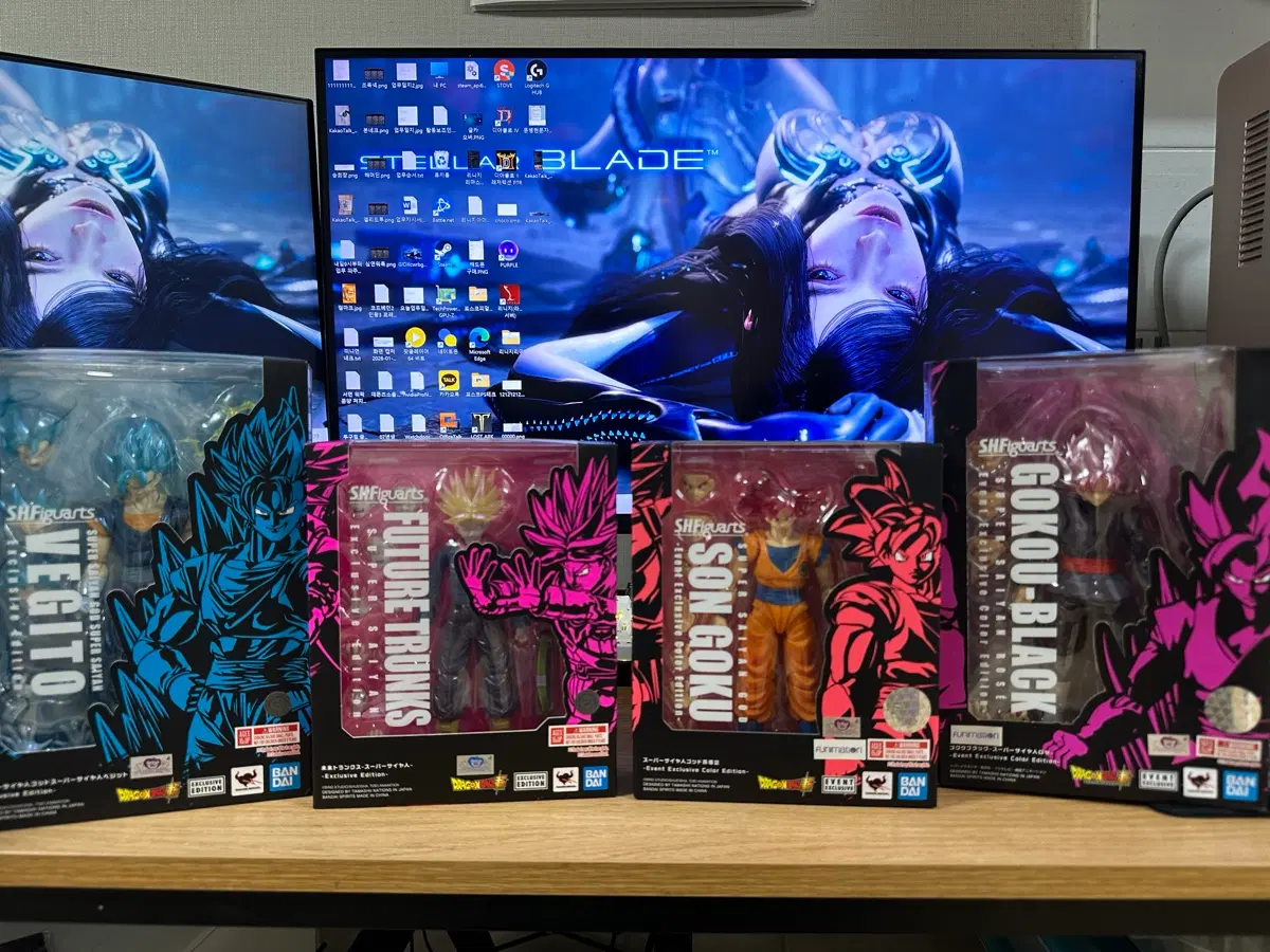 SHF 드래곤볼 미래 트랭크스편 sdcc 4종