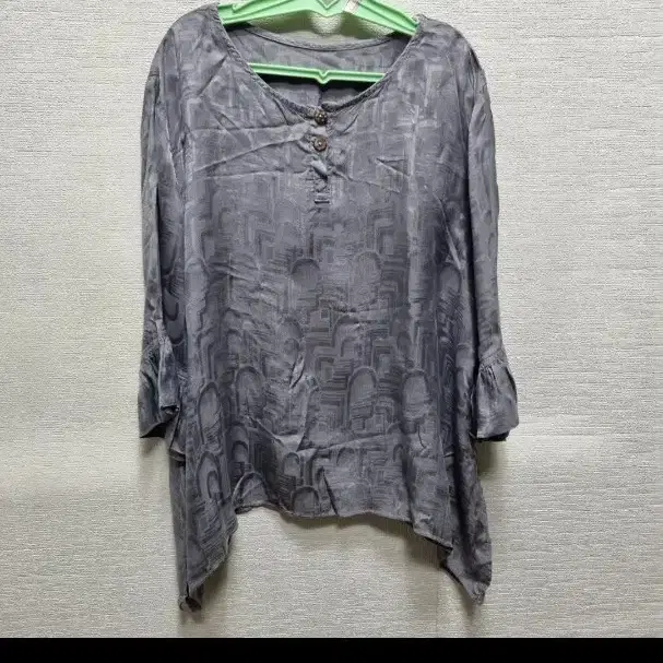 x108 인견 블라우스