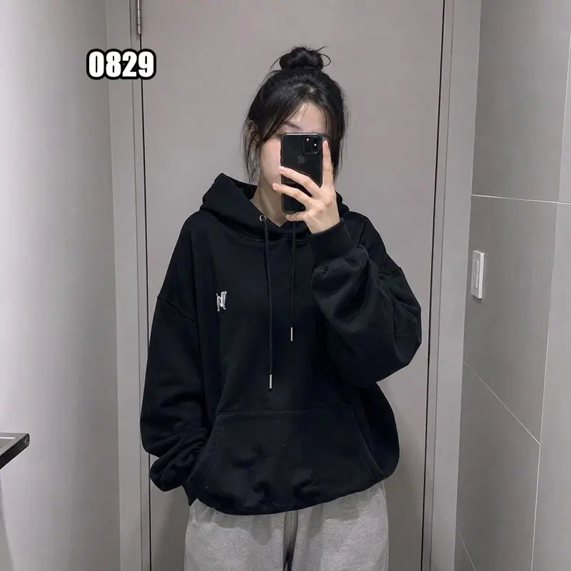 L 더블체크 시그니처 오버사이즈 백로고 후드티