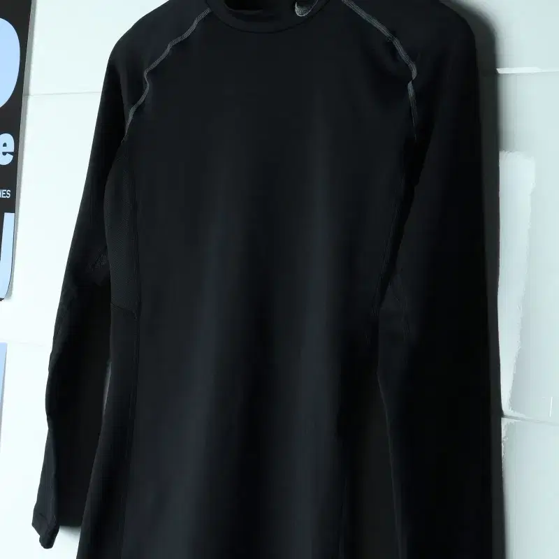 (M-L) 나이키 긴팔티셔츠 운동 기능성 프로컴뱃-H38966