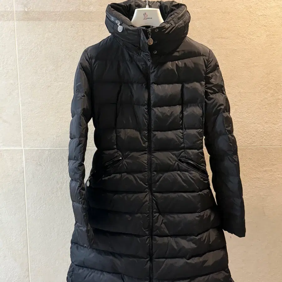 몽클레어 플라메 여성 롱패딩