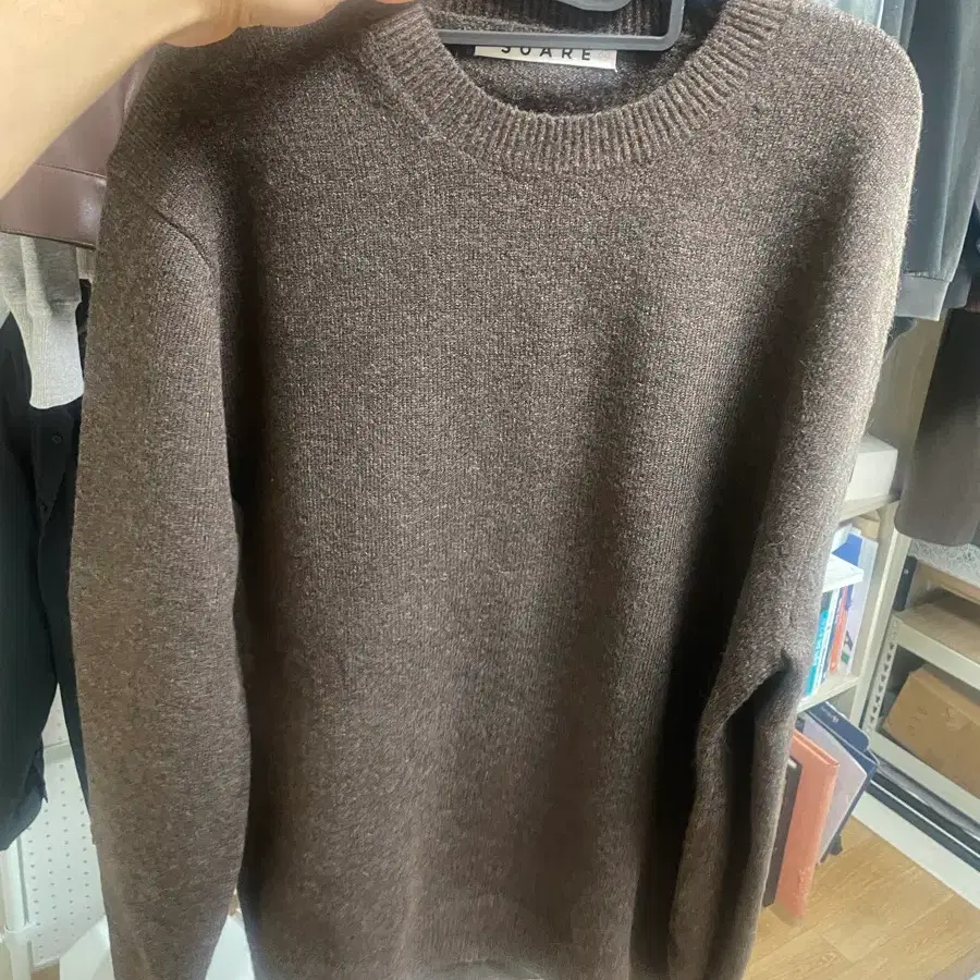 수아레 데일리 니트 브라운 M 새상품