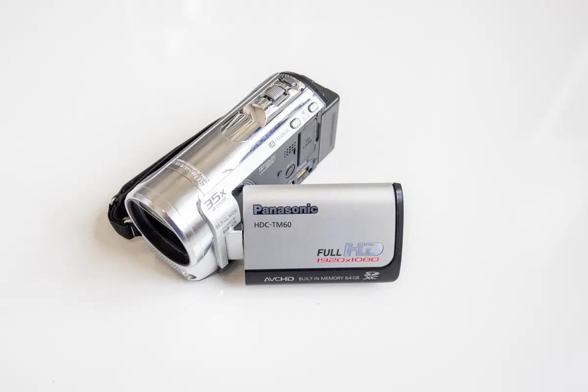 Panasonic HDC-TM60 / 캠코더