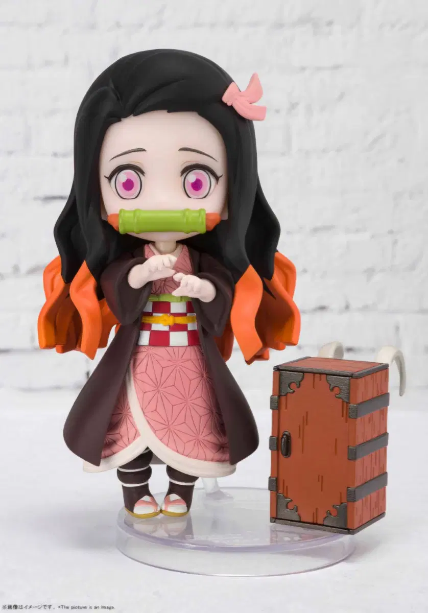 반다이 Figuarts mini 귀멸의칼날 카마도 네즈코 피규어
