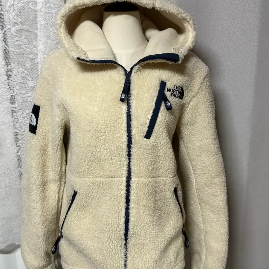 THE NORTH FACE 노스페이스 스노우 시티 후드 플리스 자켓 (85/XS)