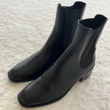 ZARA 사이드 고어 부츠 첼시 부츠 블랙 골드 라인 24.5