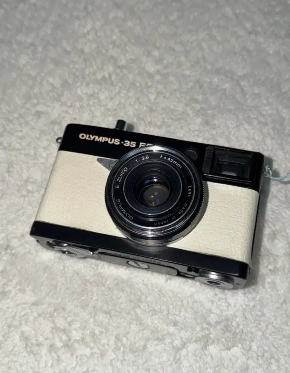 올림푸스 olympus 35 EC 2 화이트 필름카메라