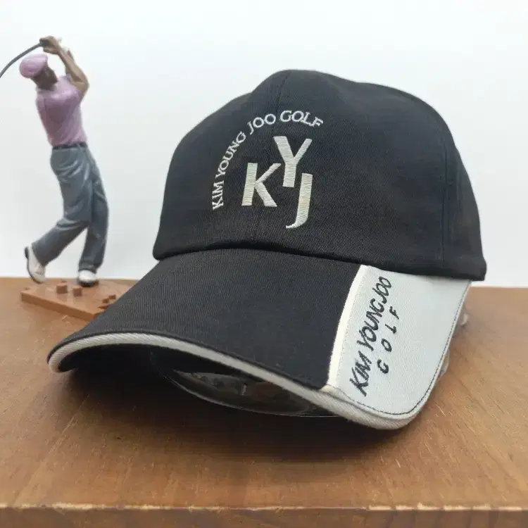 김영주골프 모자 KYJ 오리지널 스포츠 필드 라운딩 배색 야구모자 볼캡 블랙
